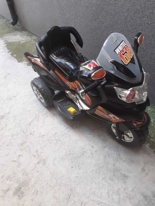 Детски акумулаторен мотор