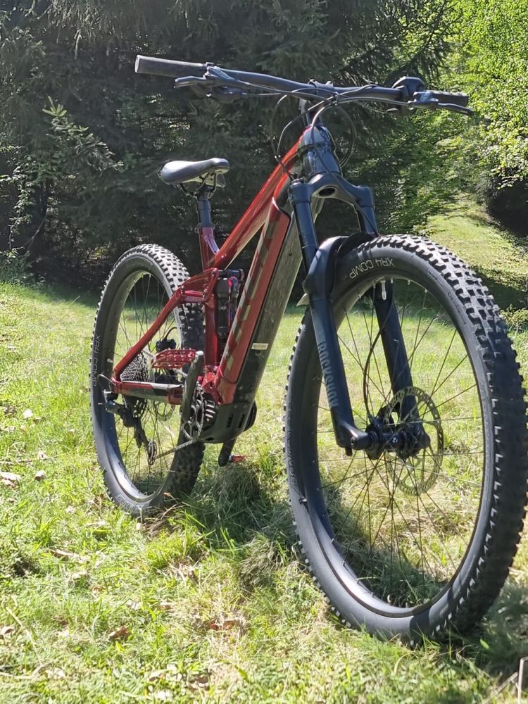 Vand bicicleta electrica   Trek