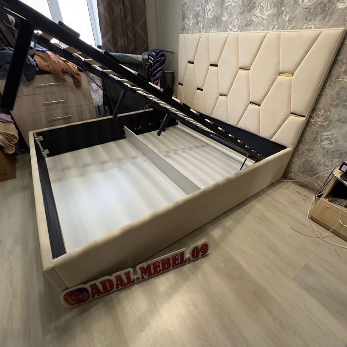 Продаю кровать  срочно