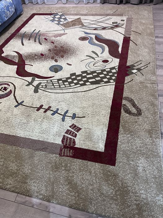 Ковер 3*4 в хорошем состоянии чистый