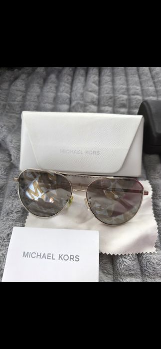 Оригинални очила Michael Kors с холограм