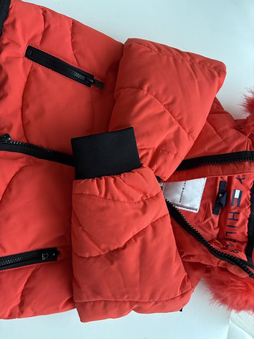 Geaca fetite Tommy Hilfiger marimea 98/ 3 ani