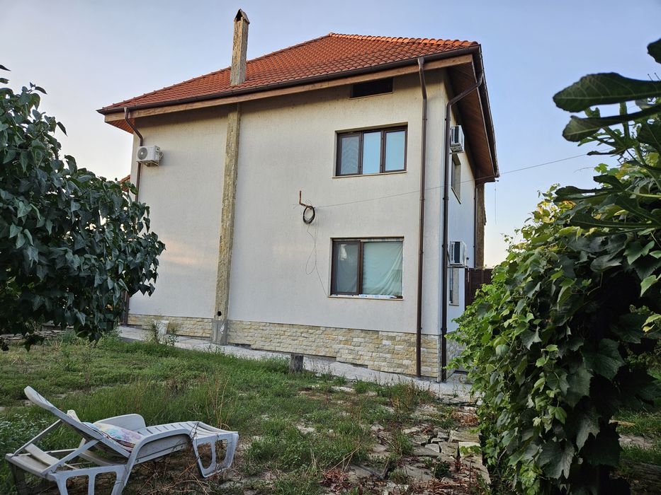 Vand casa situata în Mineri ,jud.Tulcea
