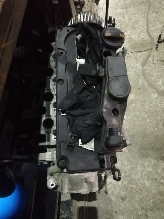 Motor Audi a4 b8 2.0 tdi CAGA
