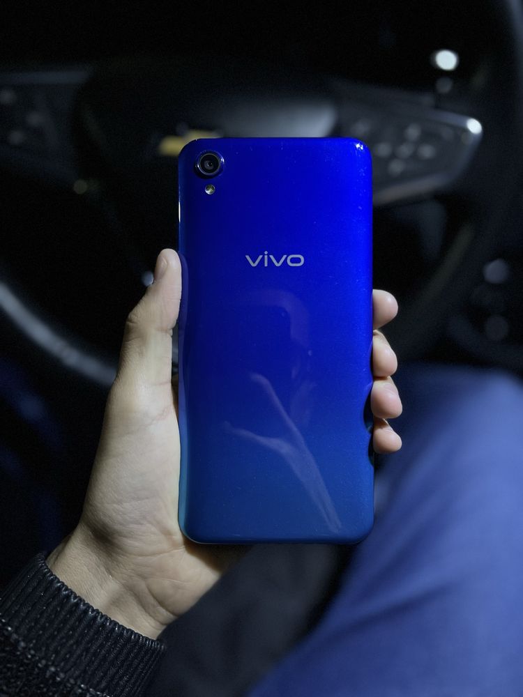 Vivo 1820 2/32GB srochna sotiladi