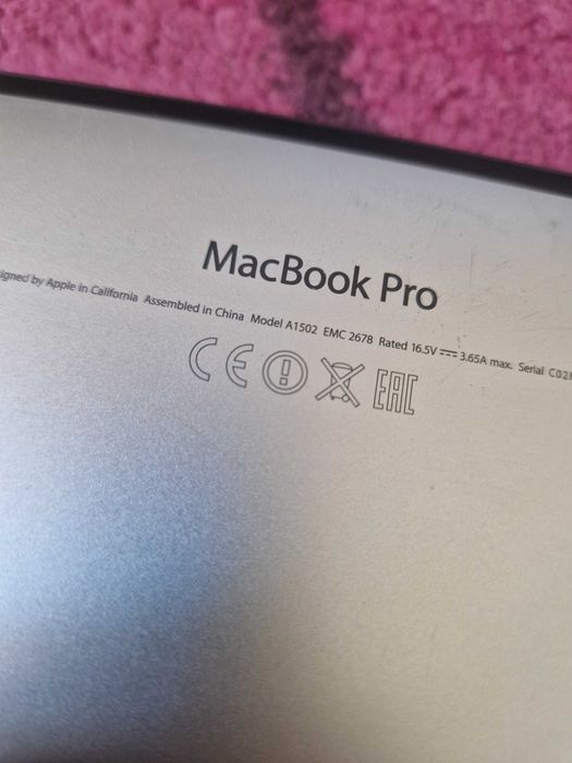 MacBook Pro A1502 | 16GB Ram | 256GB |