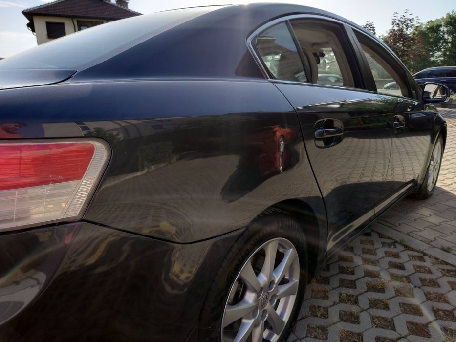 Toyota Avensis 1.8 VVTi T27