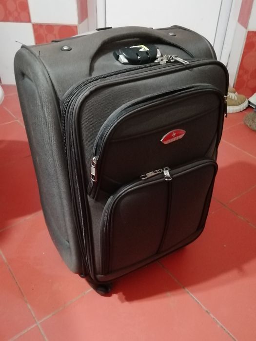 Vănd-troler nou detali în privat