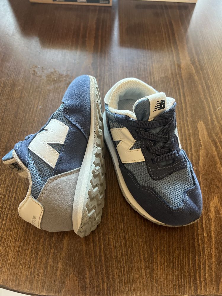 Маратонки детаки new balance