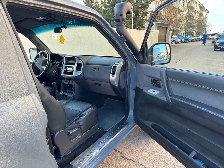2002 Mitsubishi Pajero MK3 3.2 DiD