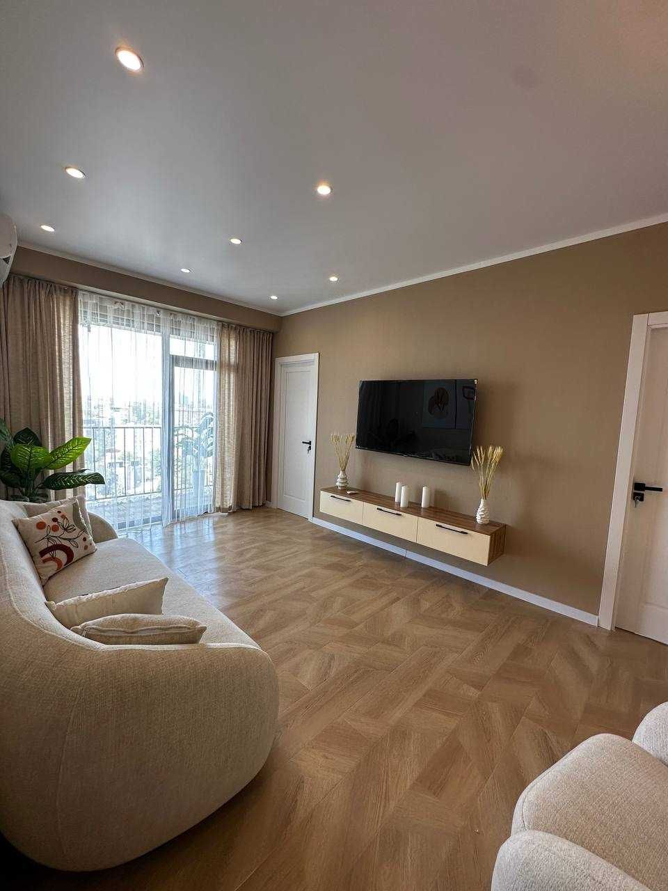Продажа квартиры в центре. 11-й этаж.