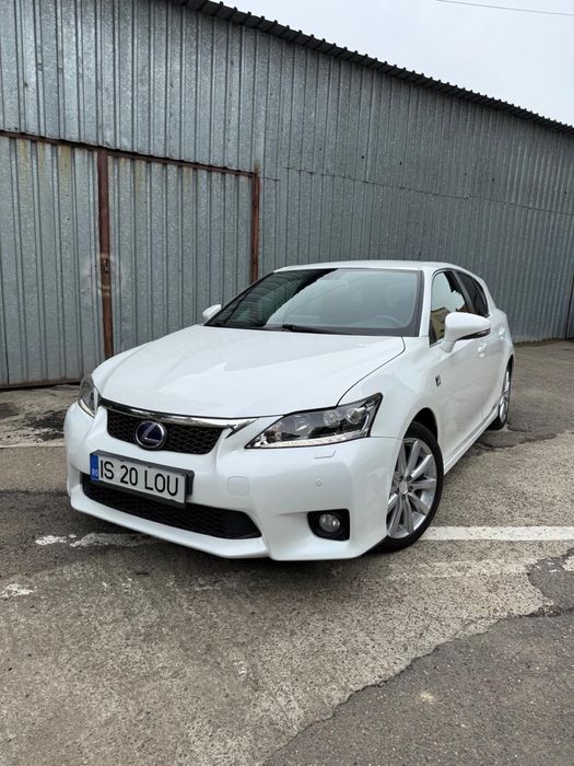 Lexus CT200H F SPORT Hybrid