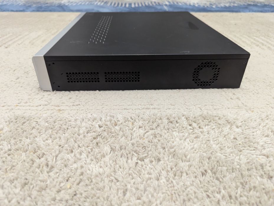 NVR Hikvision 4k 16 Porturi PoE DS-7716NI-K4/16P HDD 4TB