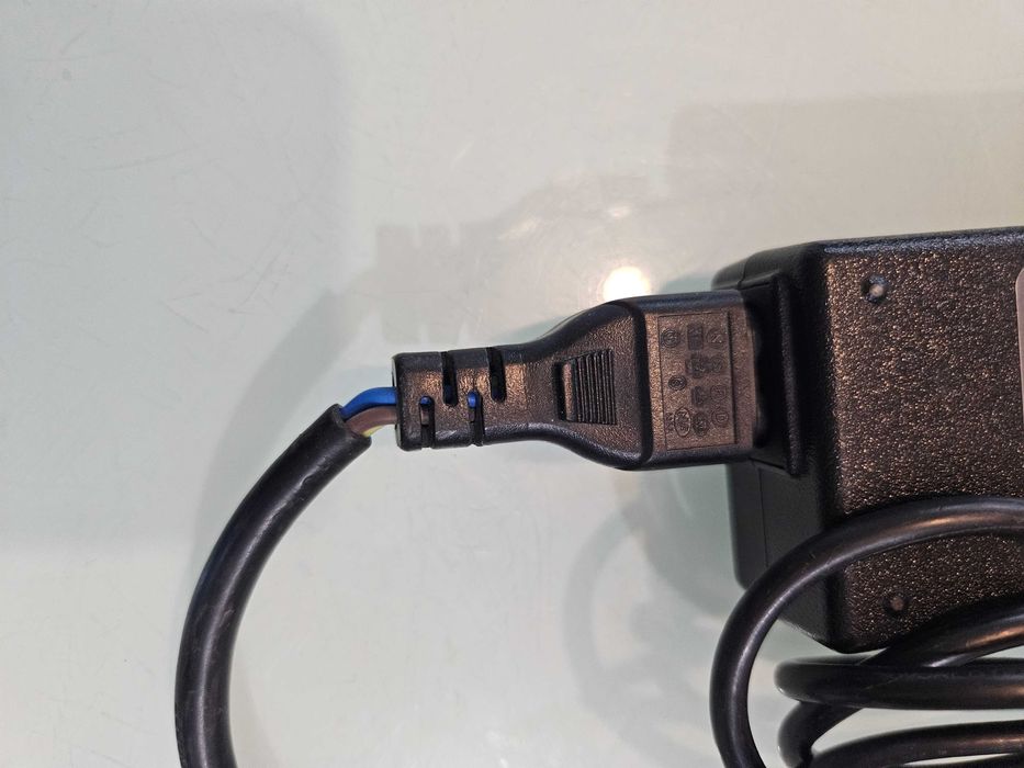 Alimentator laptop HP / Compaq 90W cod PPP012L-S cod 463553-001