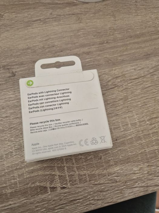 Căsti EarPods Lighting Connector