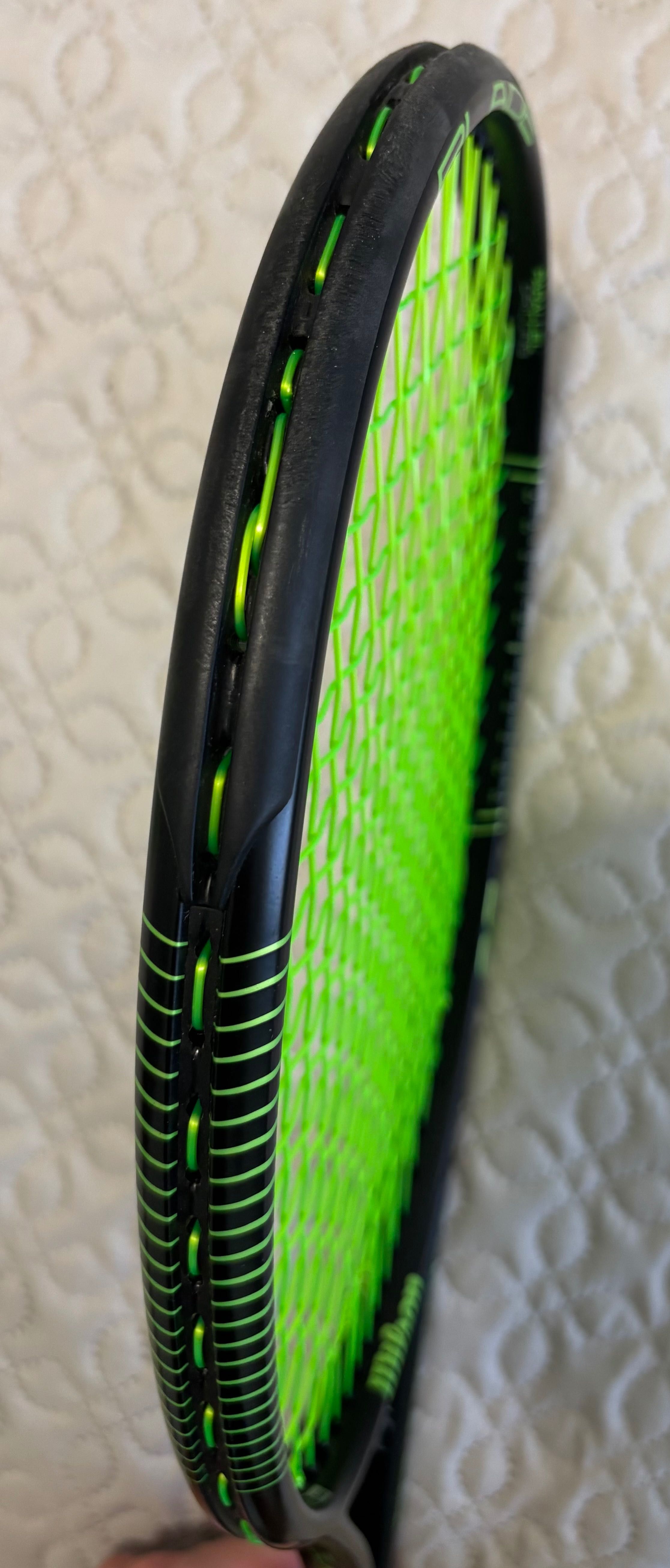 Wilson Blade 98 18x20 v5 тенис ракета *9/10 състояние*