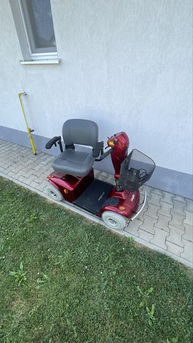 Scuter persoane cu dizabilitati