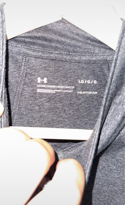 53 Bluza sport Under Armour