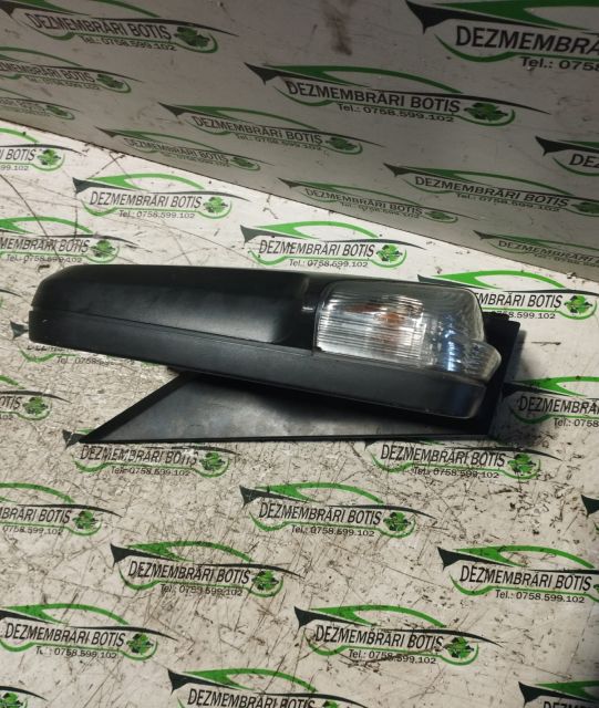 Oglinda dreapta ARE DEFECTE Mercedes-Benz Sprinter a 2-a generatie 90