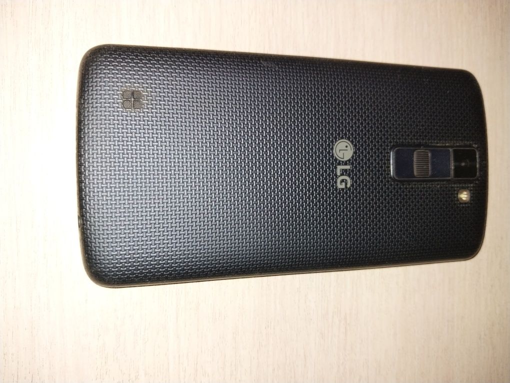 Смартфоны LG K8, Samsung J3