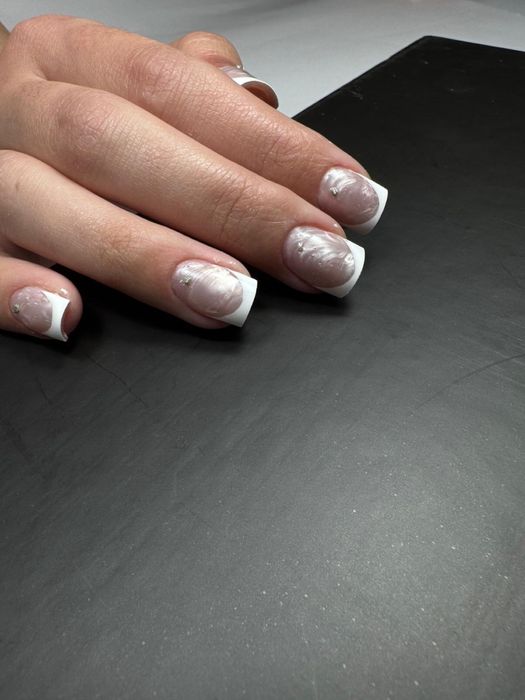 Make-up si Manichiură Gel – Lucrez cu Instrumentar Sterilizat