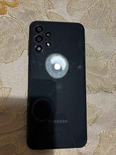 Продавам Samsung A13
