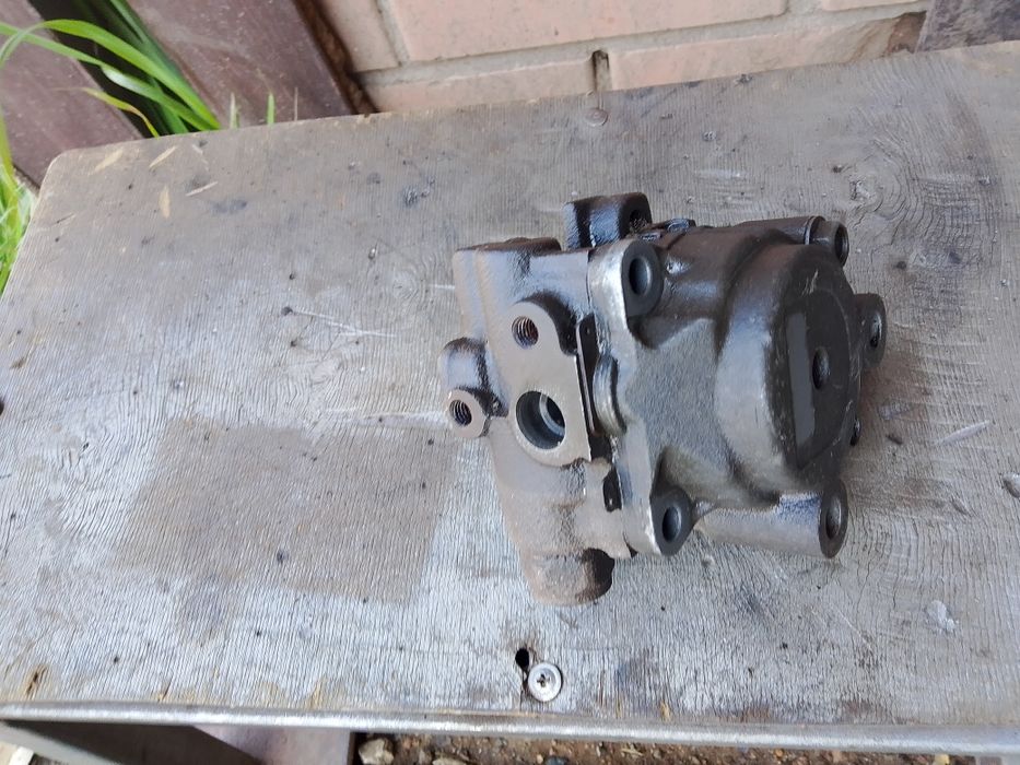 Насос Гура Марк 90 кузов 2.5