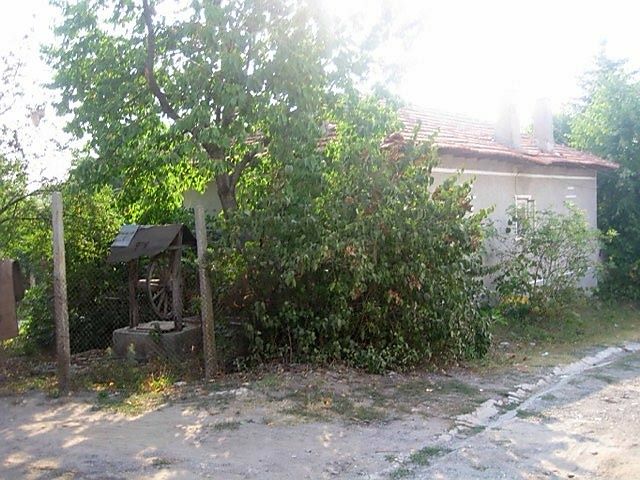 Къща с ПУП в с.Приселци от собственик
