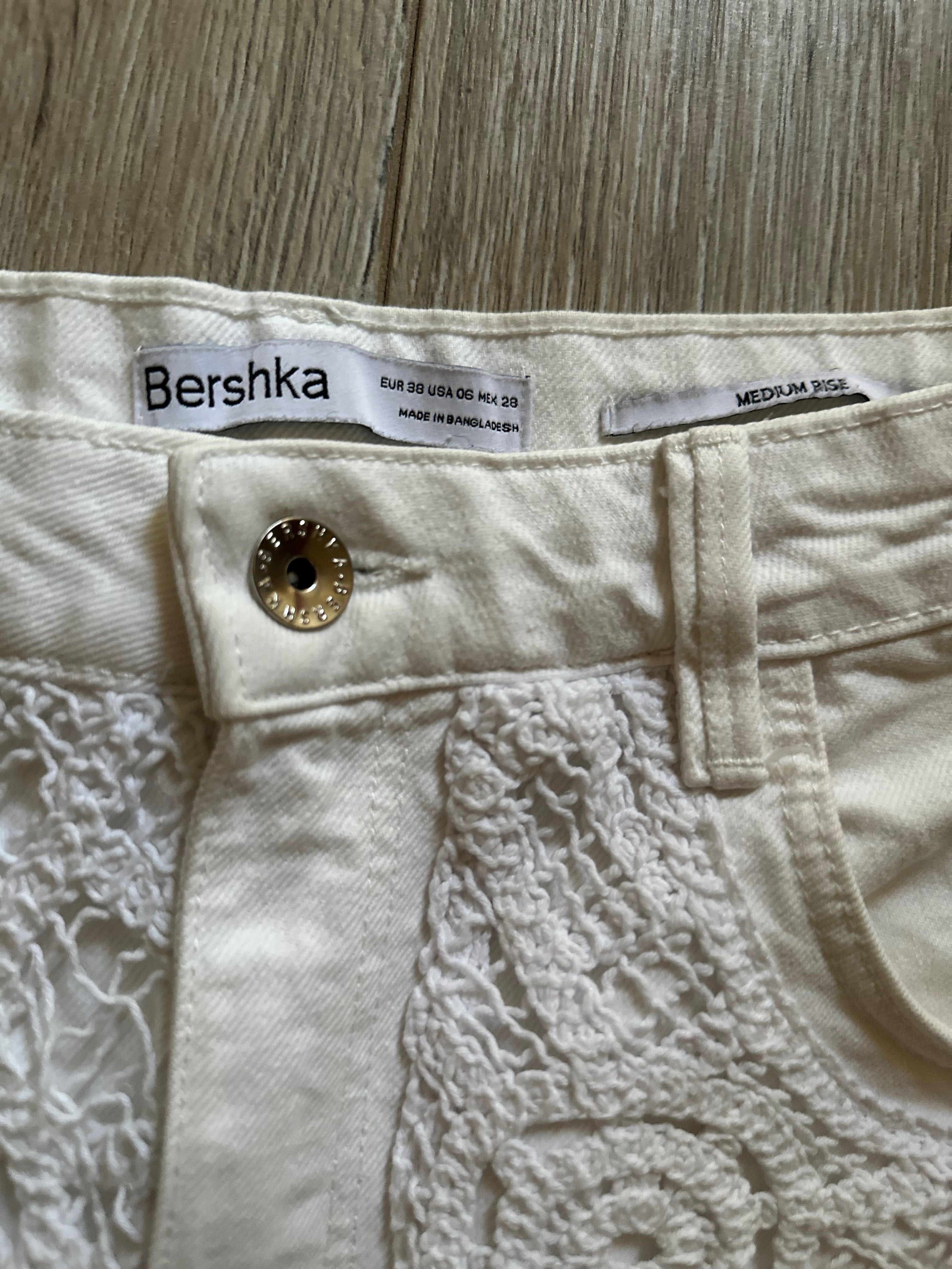 Дънкови шорти Zara Bershka