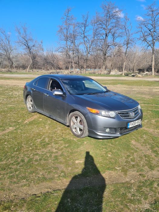 Хонда акорд,2008 год.2.2 дизел на Части