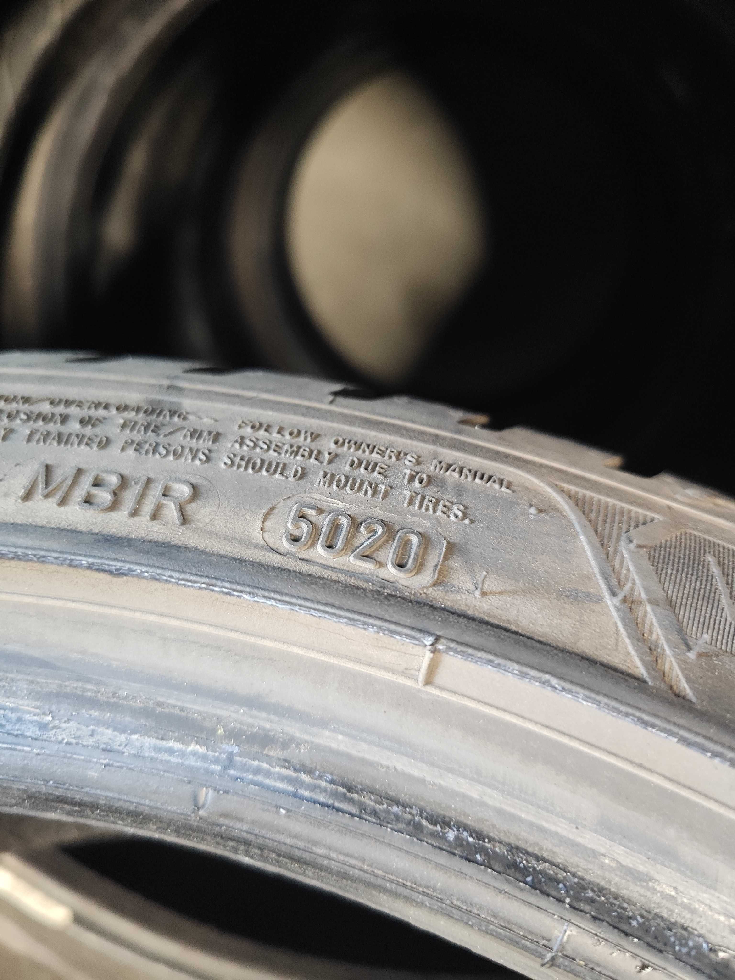 4бр. зимни гуми 225/40/18 Goodyear