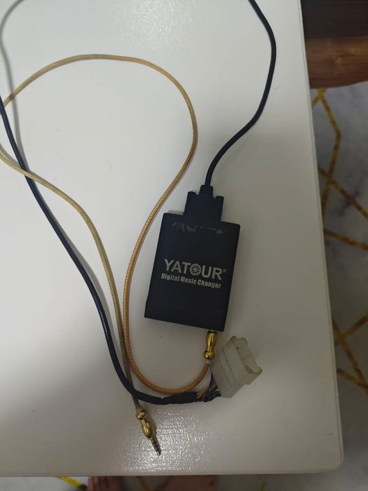 Ятур для прослушивания музыки