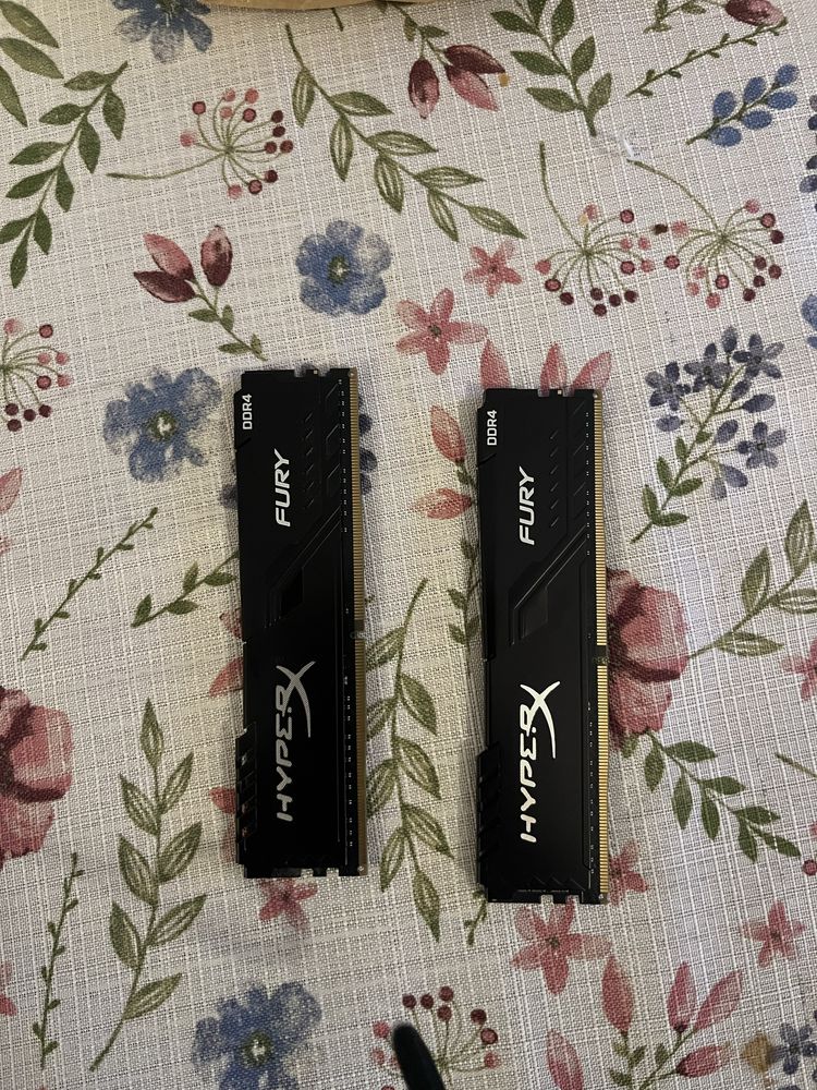 Памет 2x8 DDR4 3200 Kingston Fury Beast