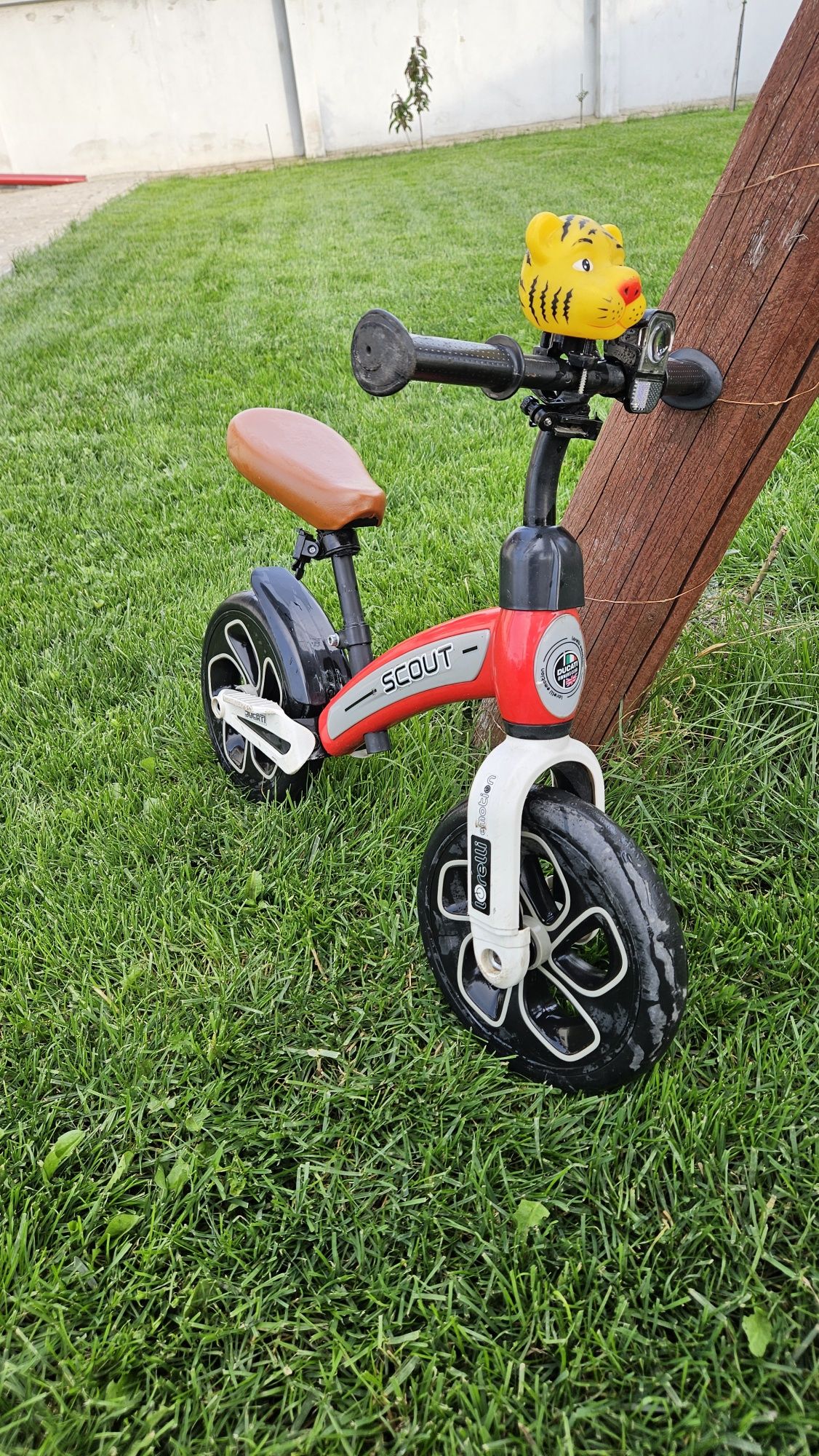 Bicicleta echilibru copii 2 3 4 ani Scout rosie