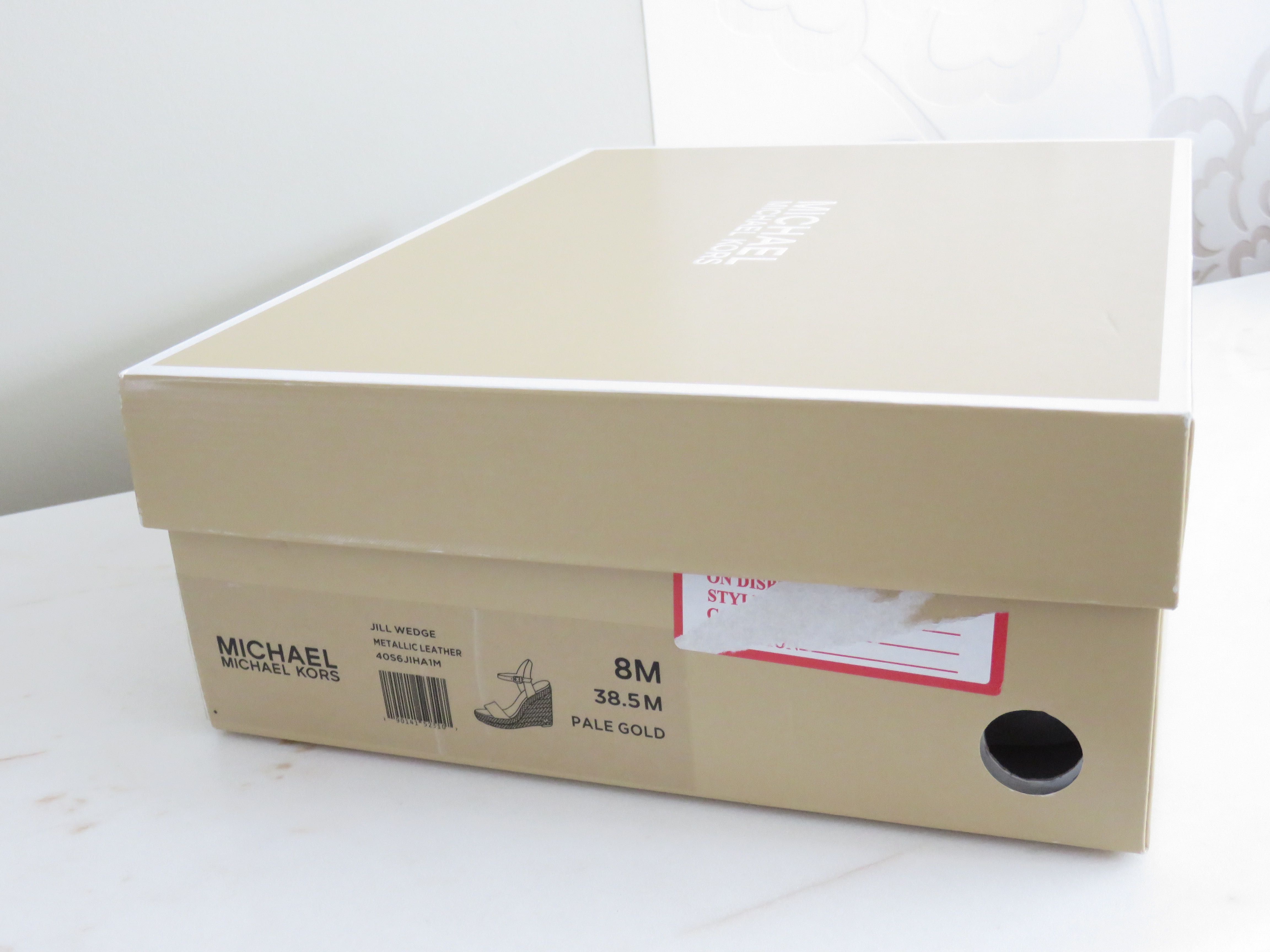 Сандали Michael Kors Jill, 38,5 - 39, нови