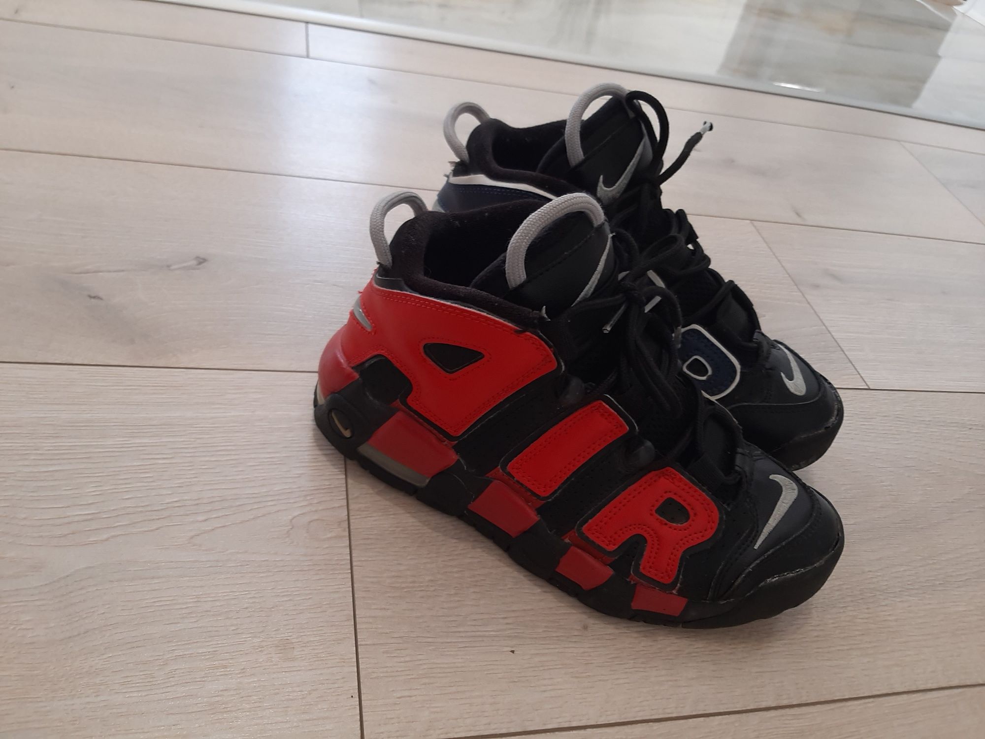 Nike Air Tempo unisex