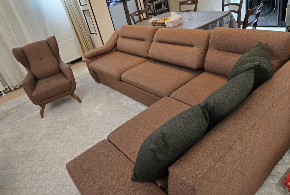 Турецкий диван, юқори сифатли.