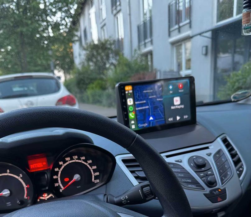 1-8GB Navigatie GPS Android Dedicata Ford Fiesta MK6 Carplay Auto QLED