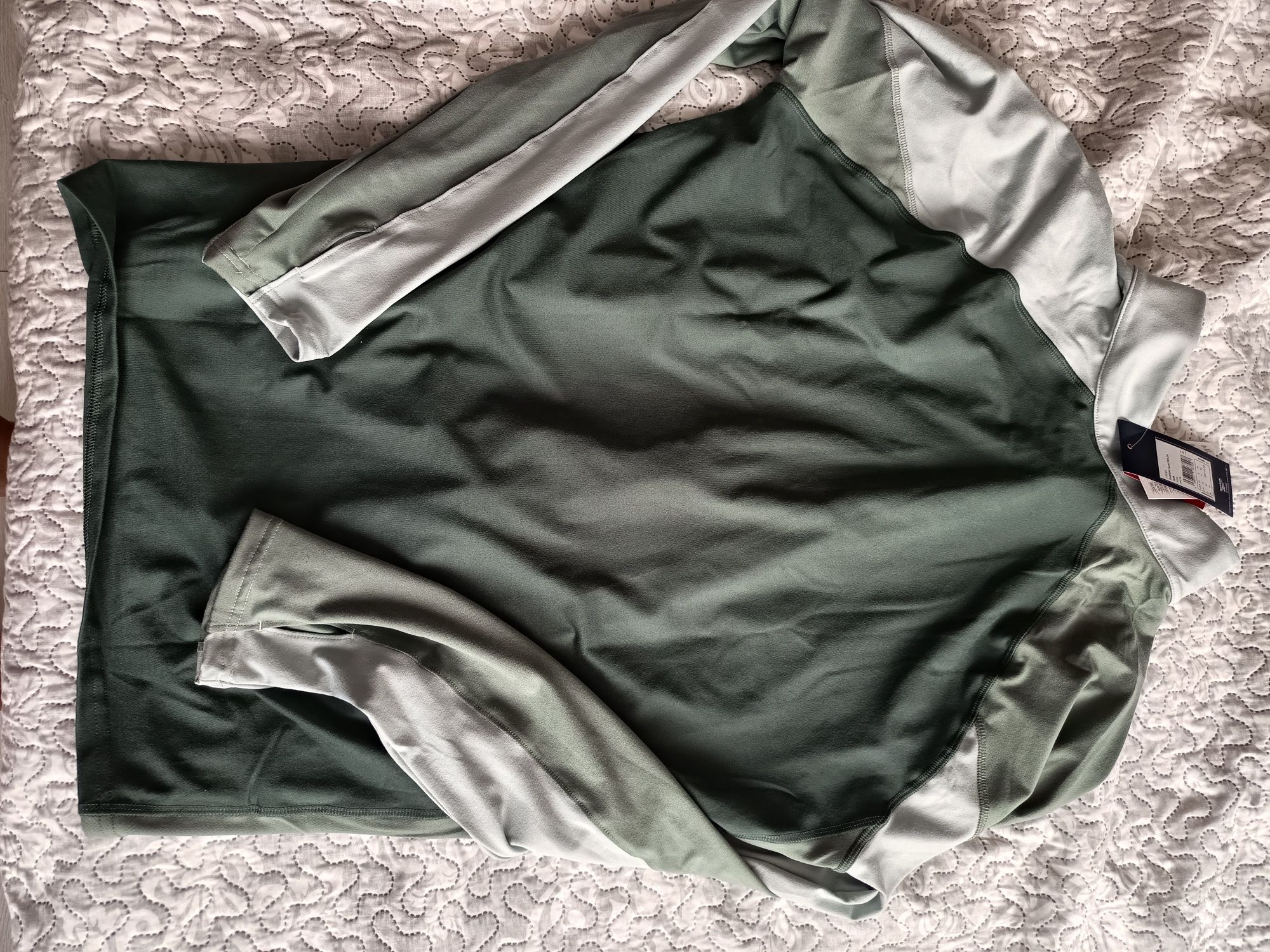 Reebok Горнище НОВО!