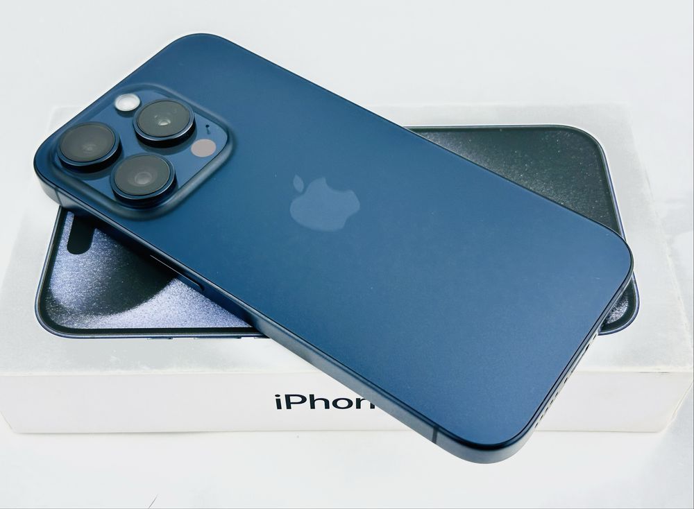 Apple iPhone 15 Pro 1TB Blue Titanium Отличен! Гаранция!