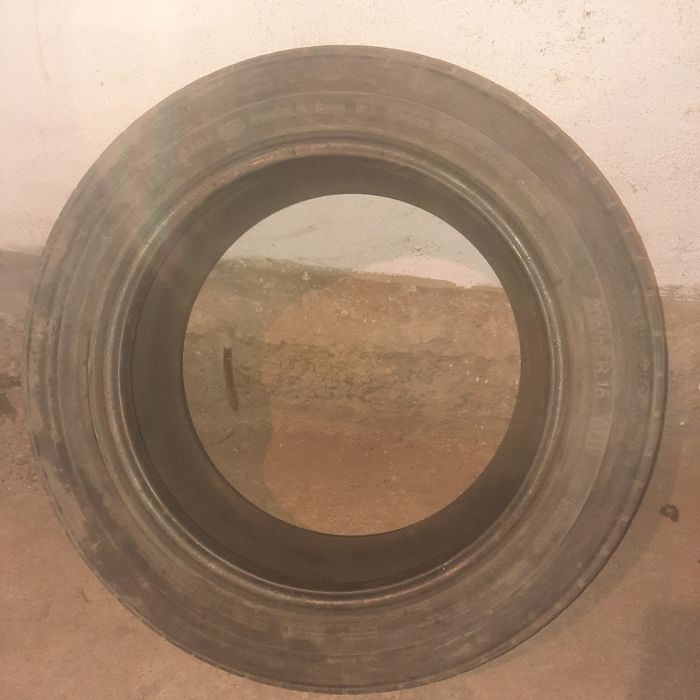 Продам летние покрышки R16