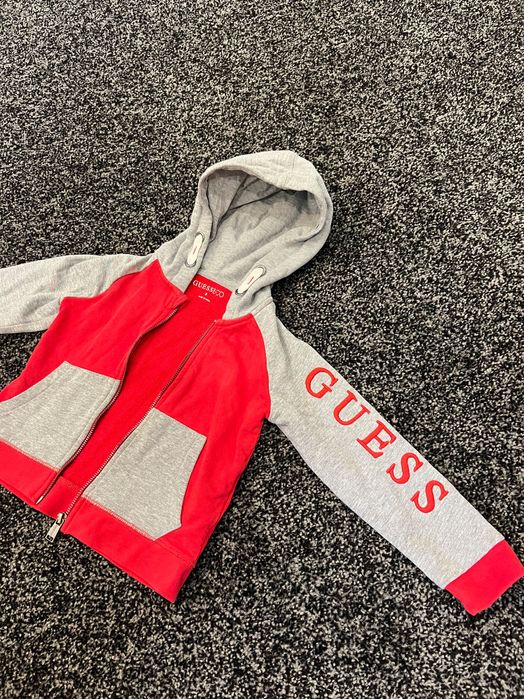 Горнище guess за момче 3г.
