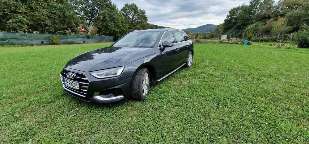 Vând Audi A4 Break