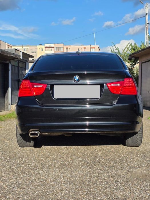 BMW E90 320d x-drive