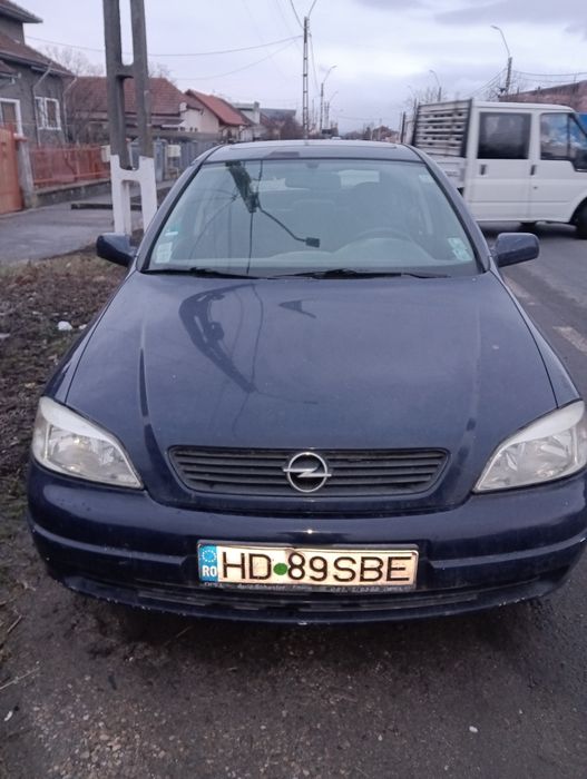 Vând Opel  astra
