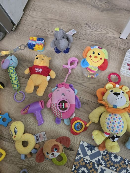 Lot jucării interactive