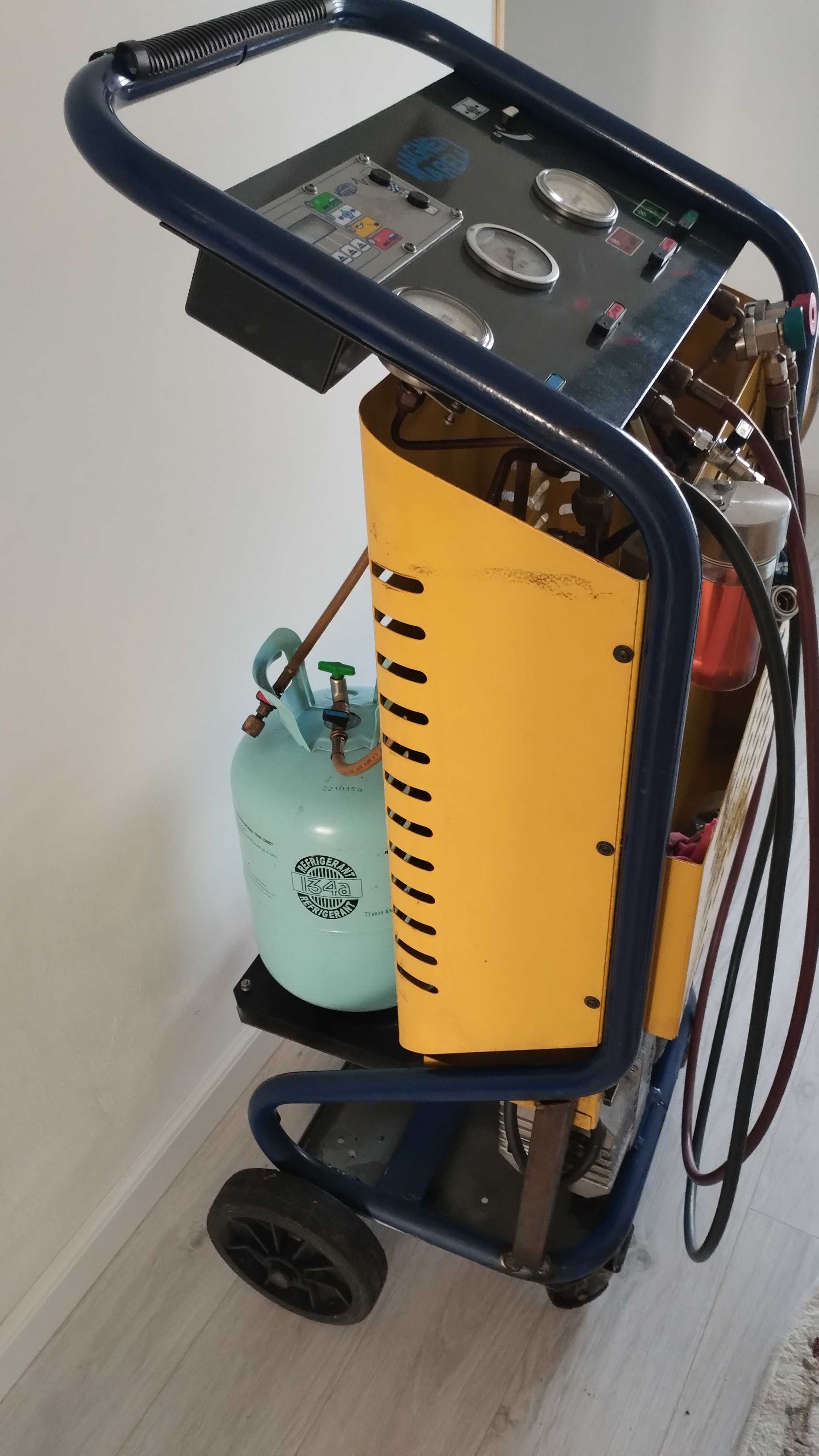 Statie A/C clima freon R134a-auto sau utilaje agricole