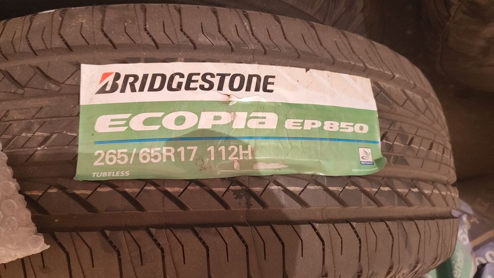 Шины Bridgestone 265/65 R17