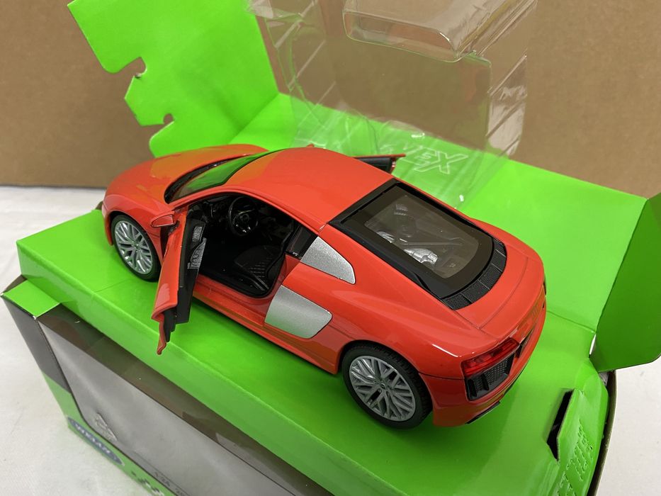 Welly AUDI R8 V10 an 2016 machetă auto metalică scara 1:24