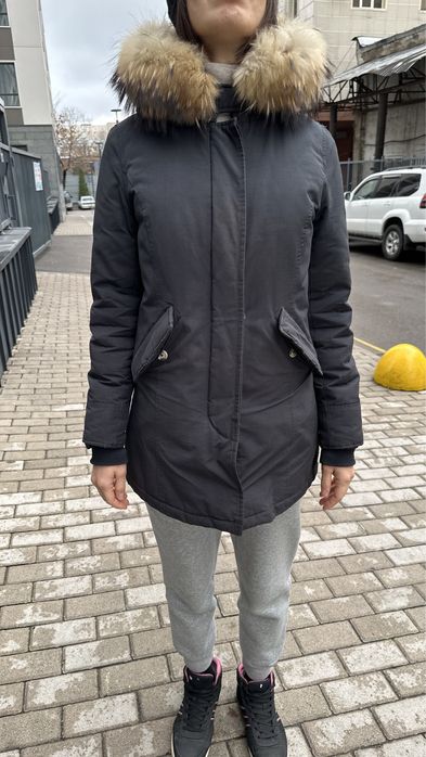 Зимняя женская куртка очень теплая легкая